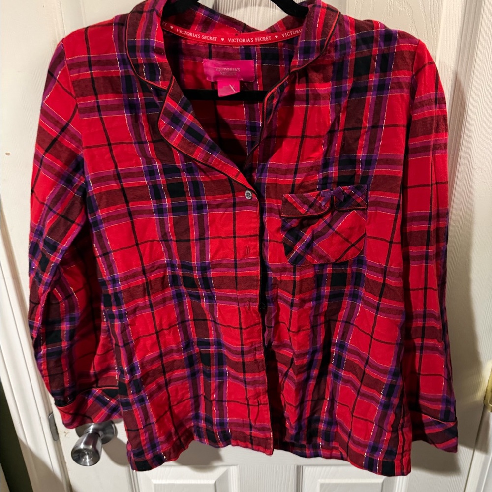 ❣️❄️Victoria's Secret Red and Purple Plaid Pajama Top